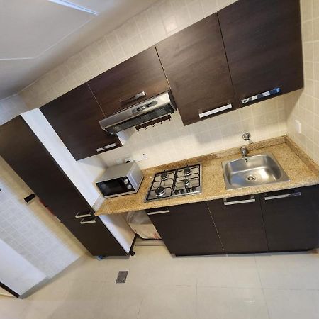 Furnished Studio Apartment Near Business Bay Metro Station Dubai Exterior photo