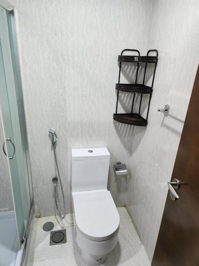 Furnished Studio Apartment Near Business Bay Metro Station Dubai Exterior photo