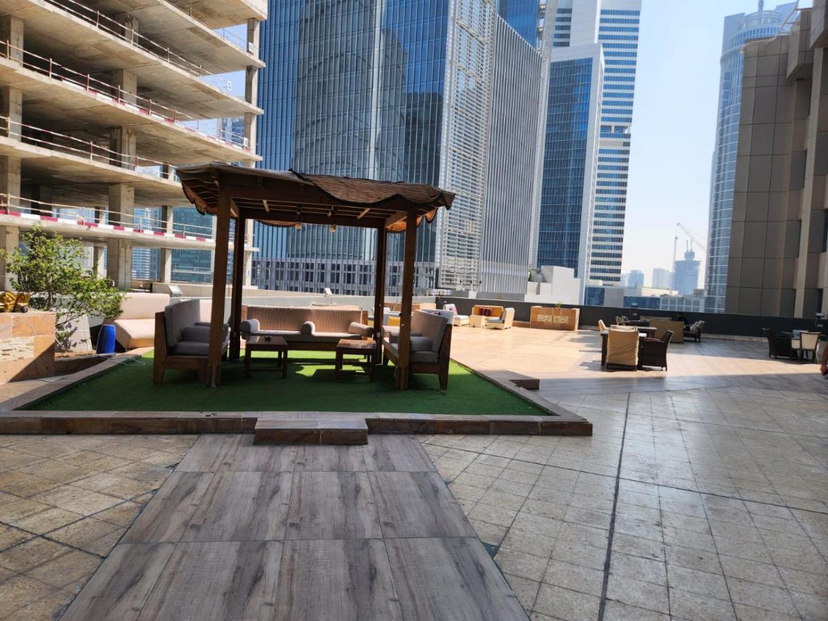 Furnished Studio Apartment Near Business Bay Metro Station Dubai Exterior photo