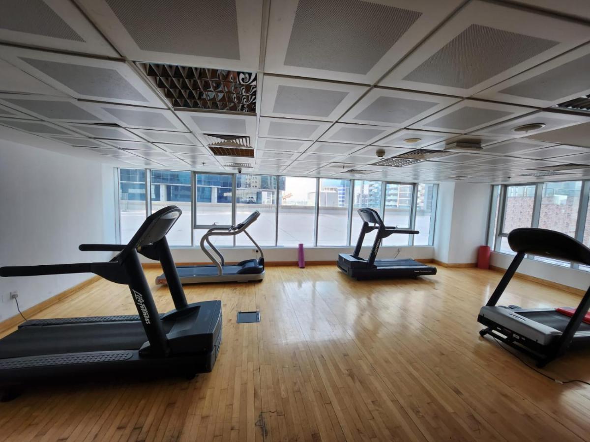 Furnished Studio Apartment Near Business Bay Metro Station Dubai Exterior photo